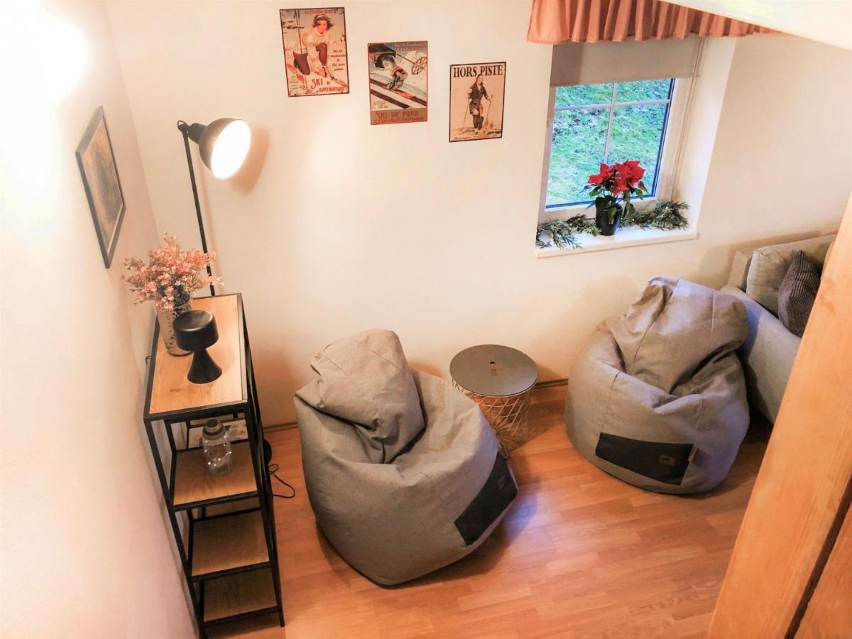 Holiday Home Holiday Hill 67 By Interhome Cista  المظهر الخارجي الصورة